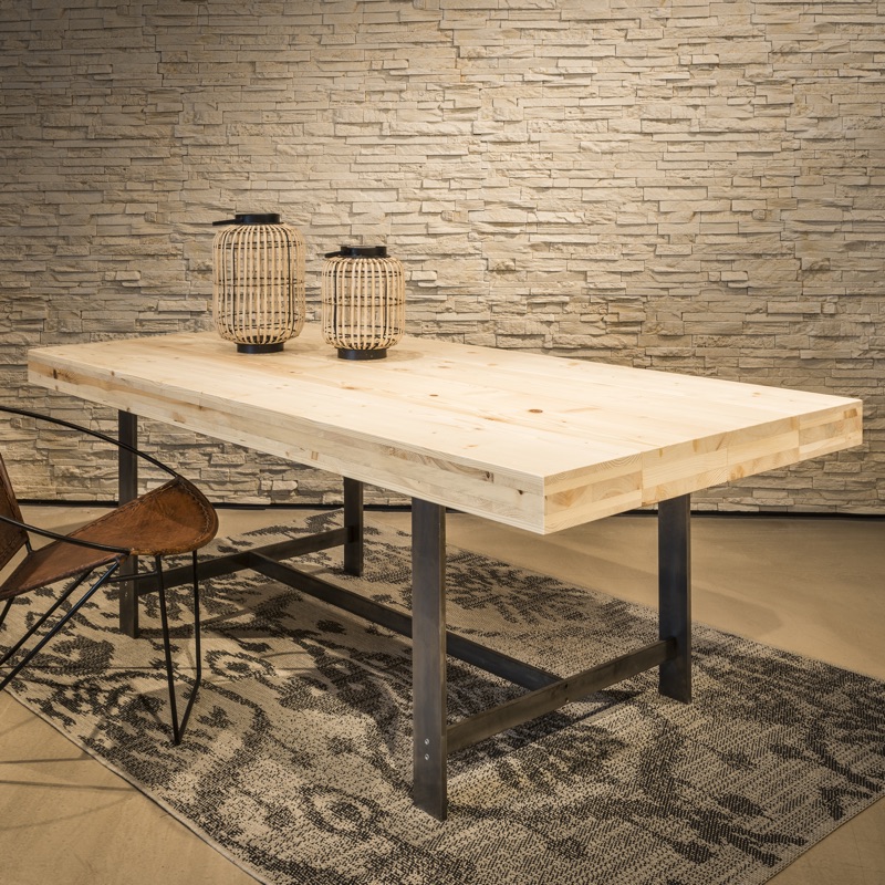 tavolo Larsec in legno XLAM della linea XL